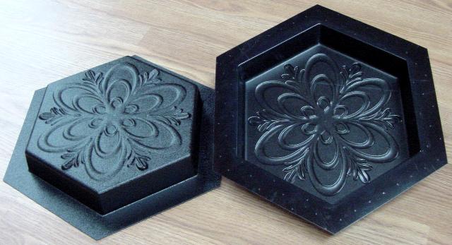 Hexagon Floral Spiral Stepping Stone Mold—ABS view